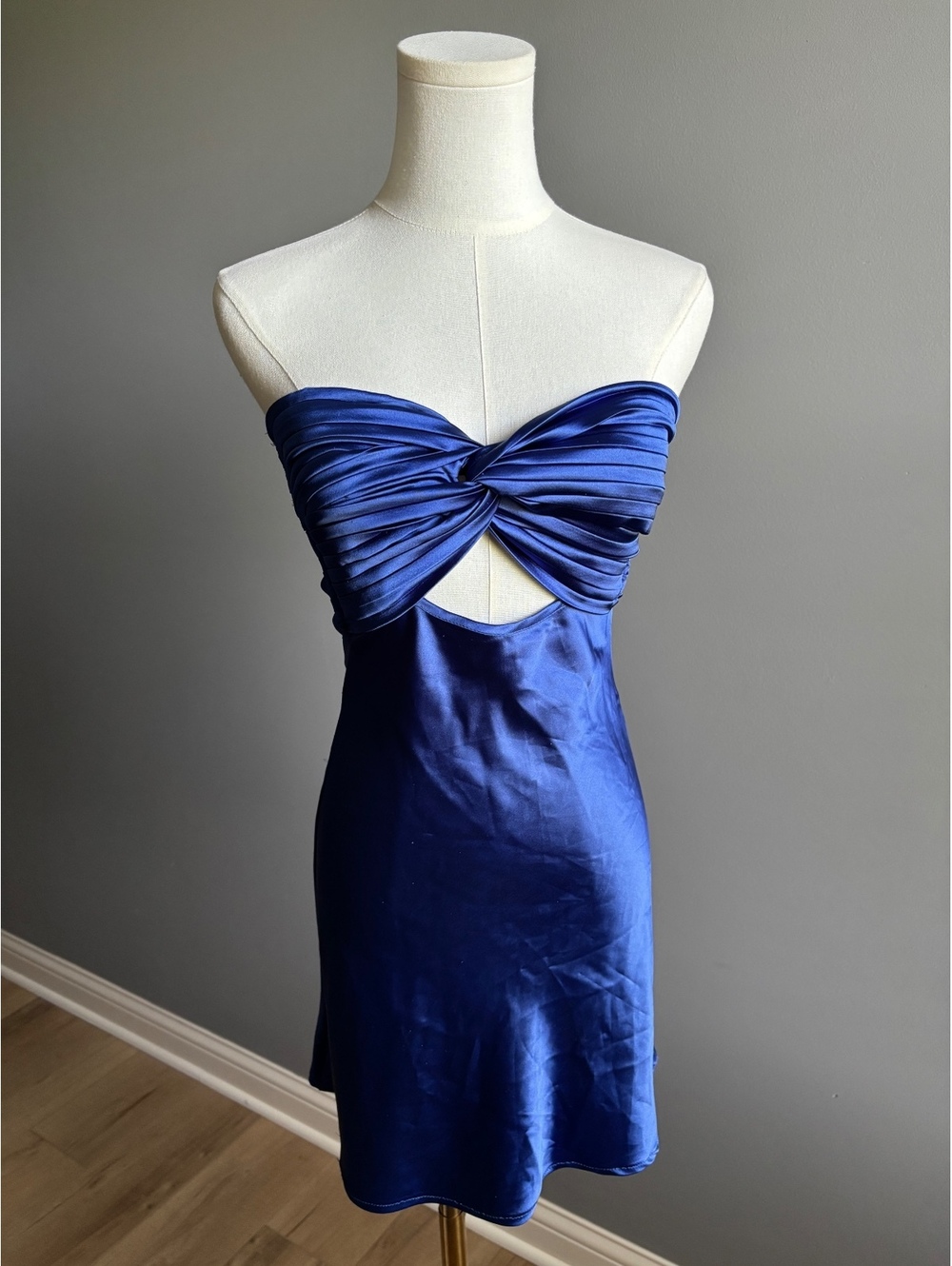 Princess Polly Shellie Strapless Mini Dress